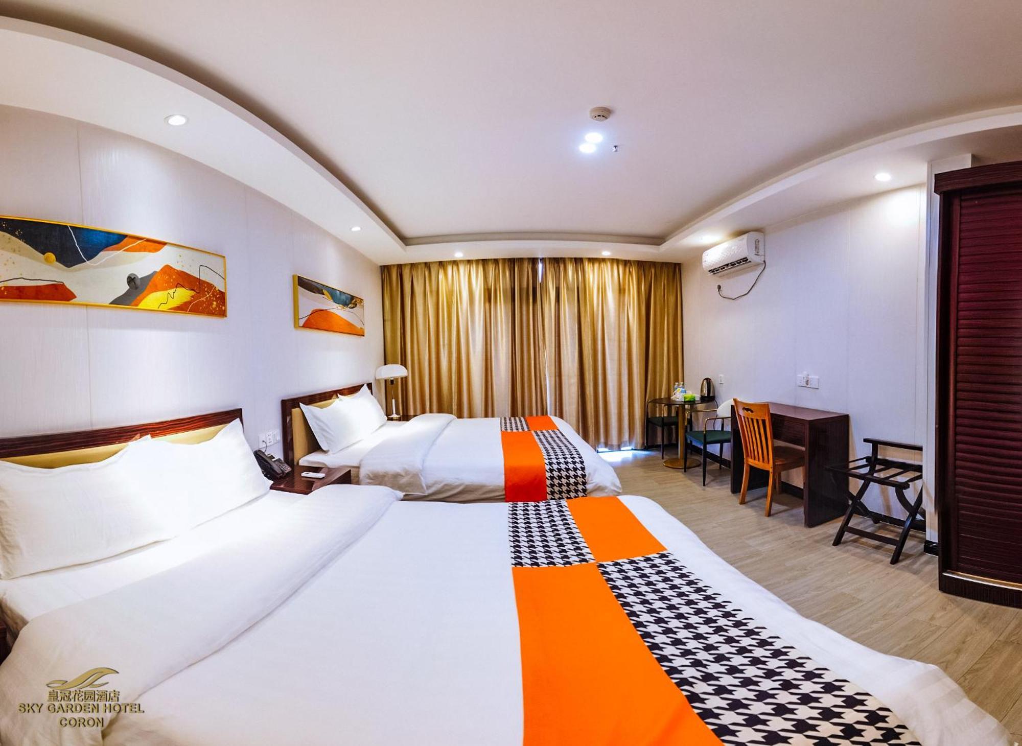 Sky Garden Hotel Coron Esterno foto