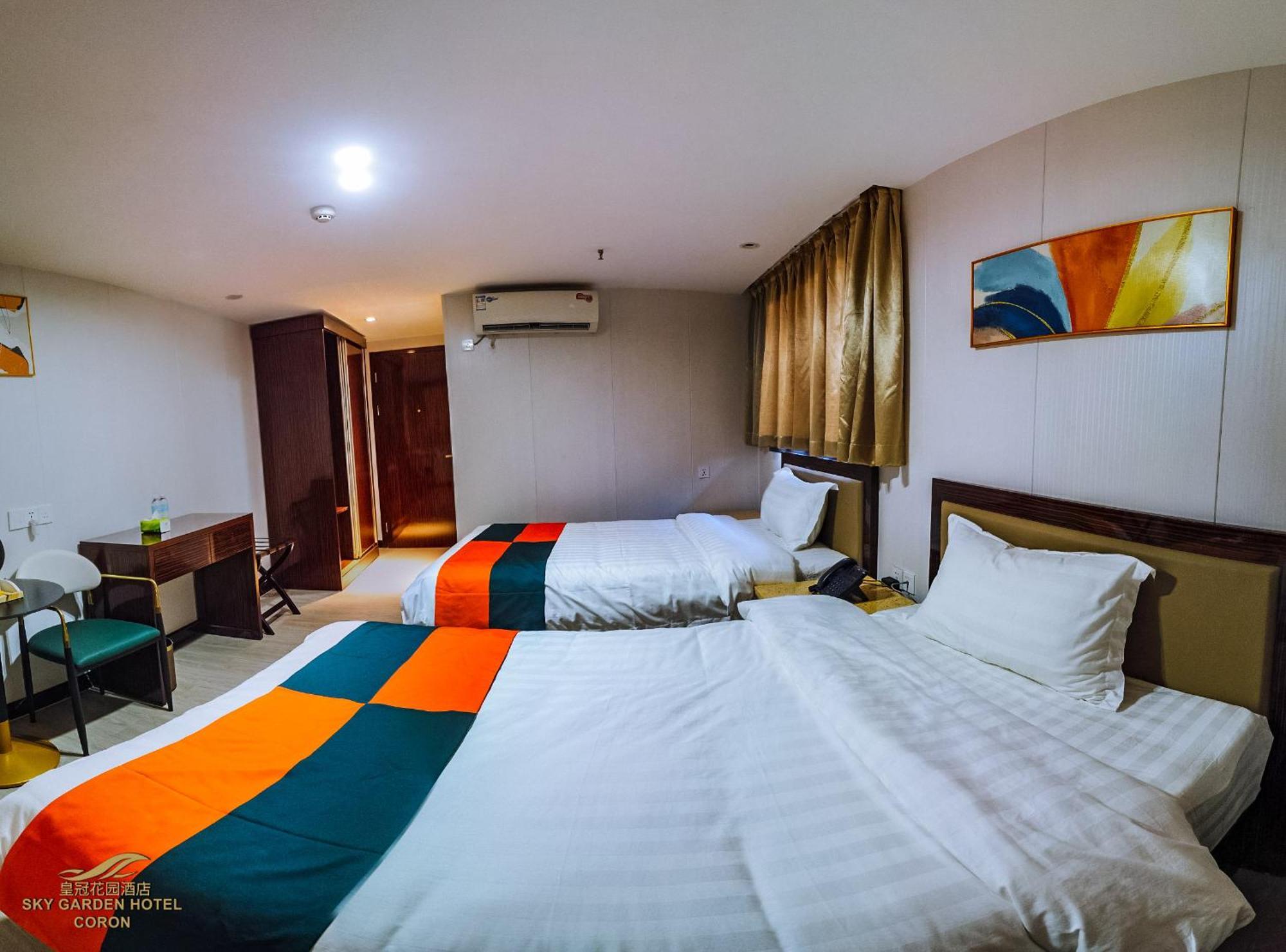 Sky Garden Hotel Coron Esterno foto