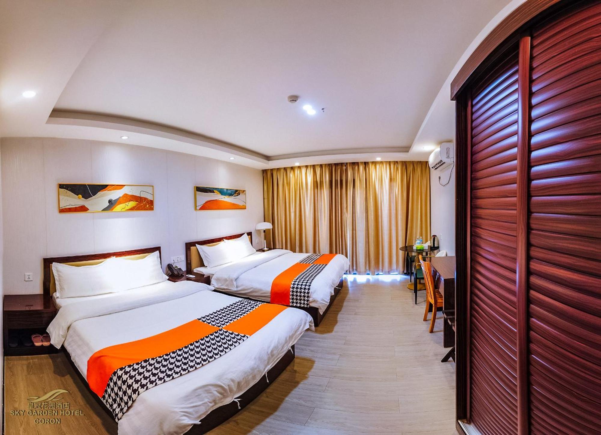 Sky Garden Hotel Coron Esterno foto