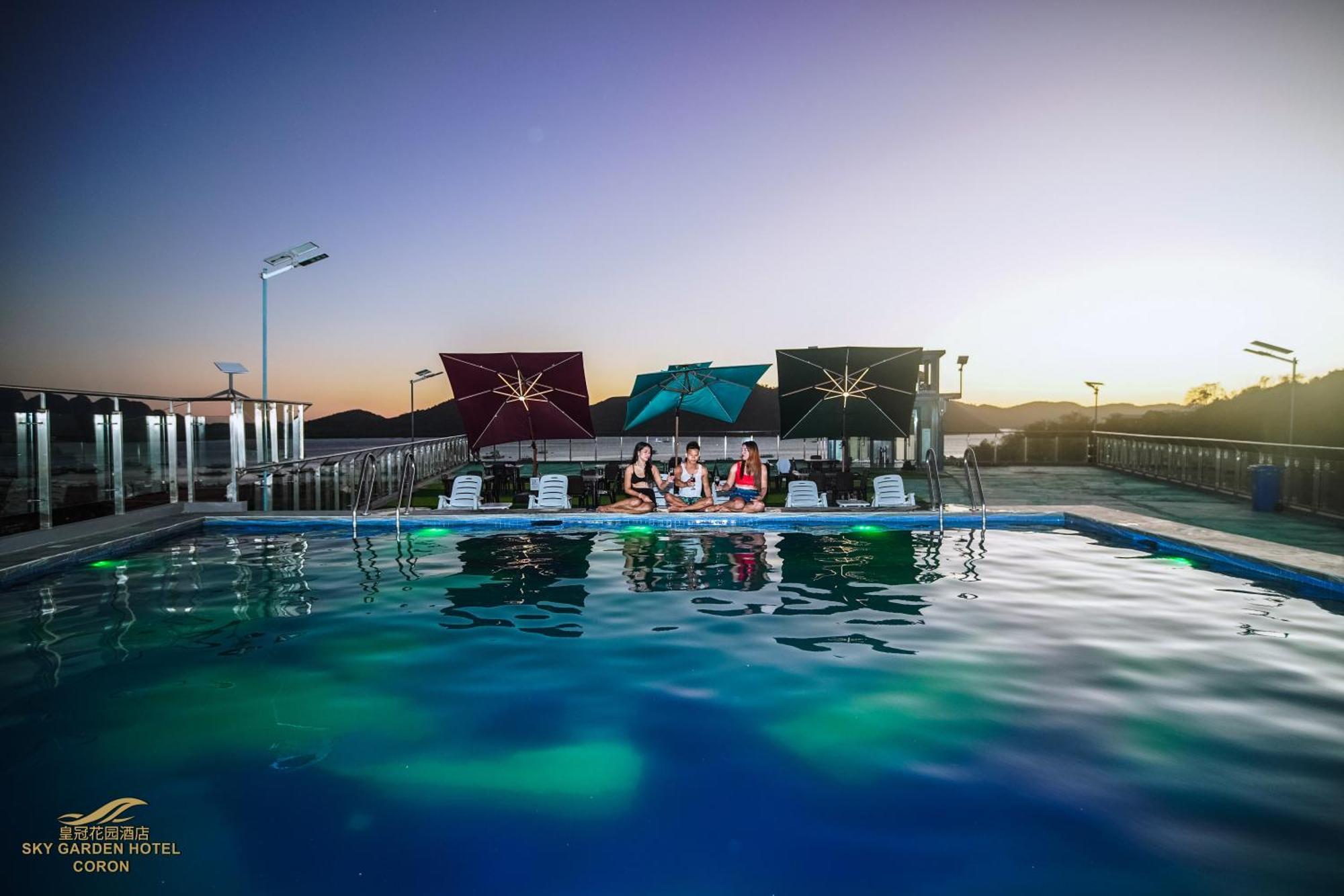 Sky Garden Hotel Coron Esterno foto